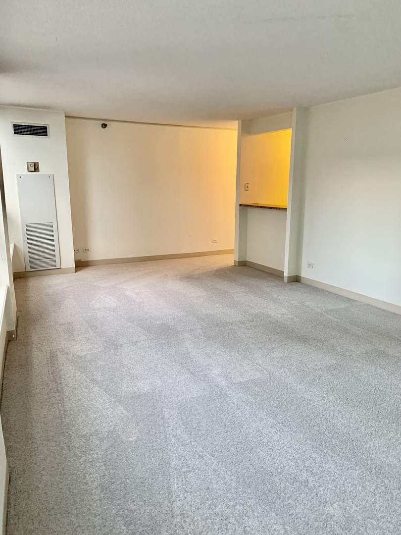 440 N Wabash Avenue #1704, Chicago, IL 60611