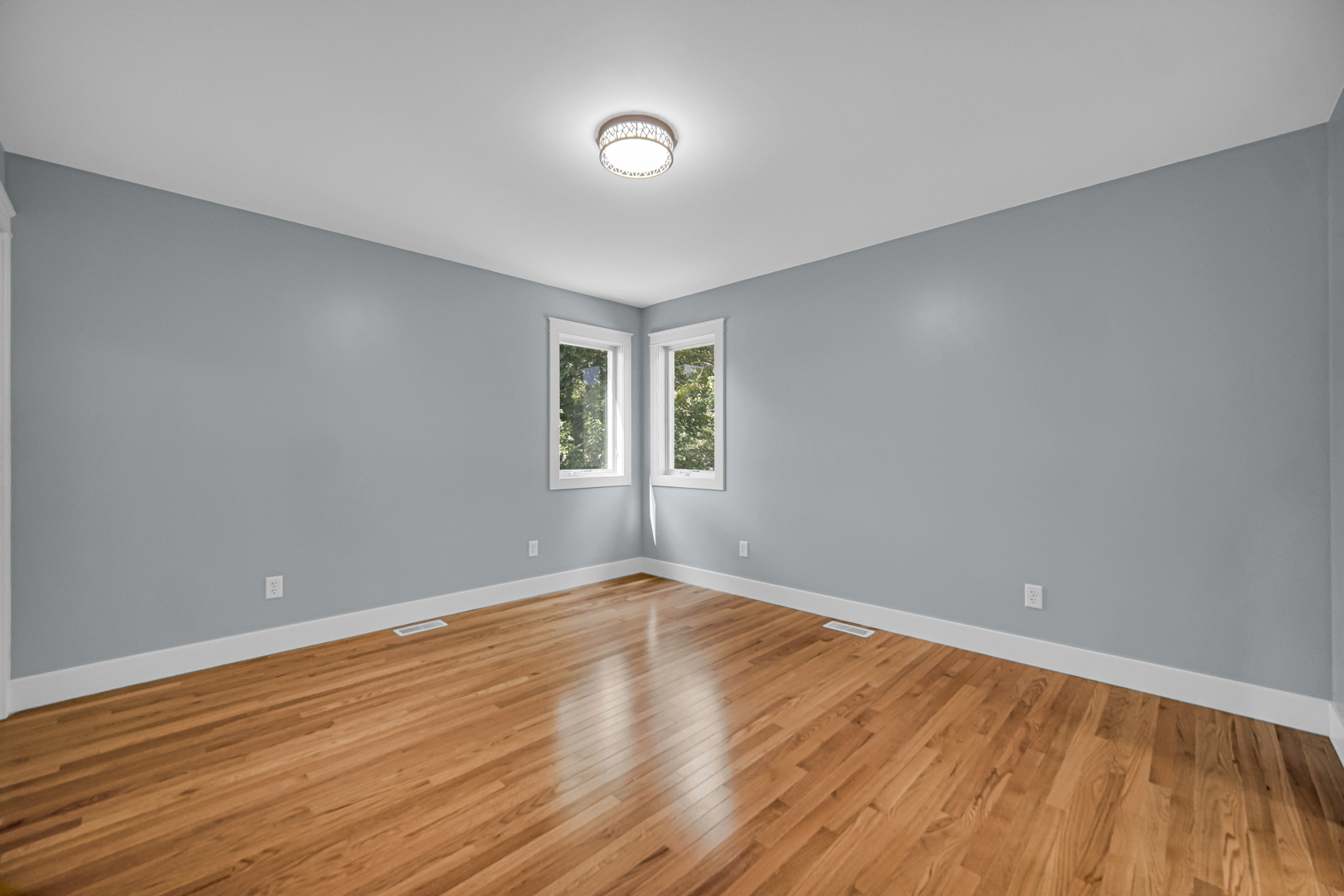 18462 Dixie Highway, Homewood, IL 60430