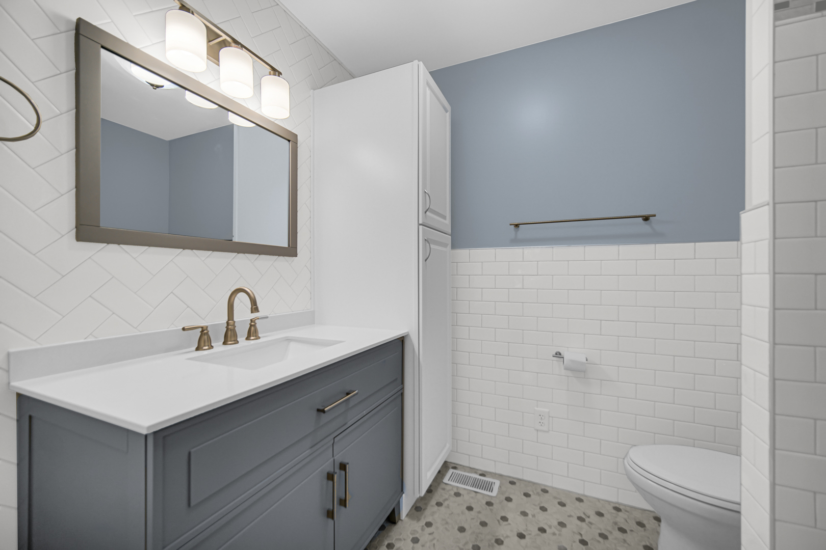 18462 Dixie Highway, Homewood, IL 60430