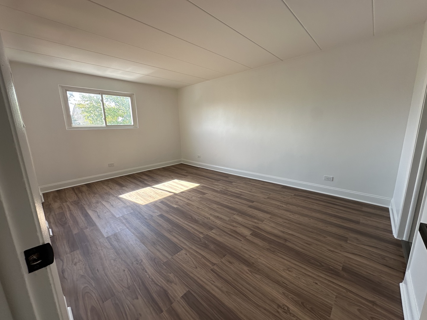 5621 W 104th Street #B2, Oak Lawn, IL 60453