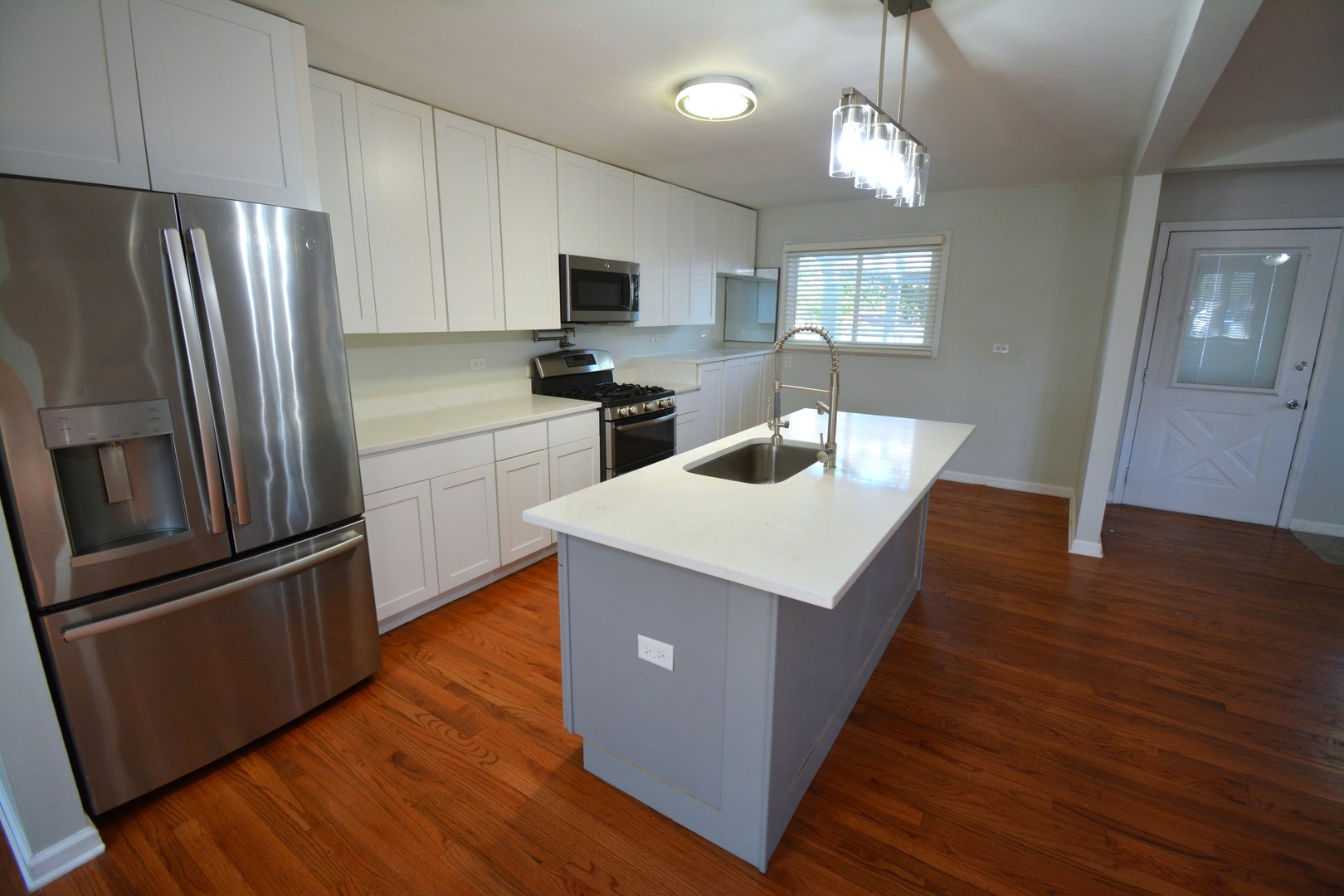 Hoffman Estates, IL 60169