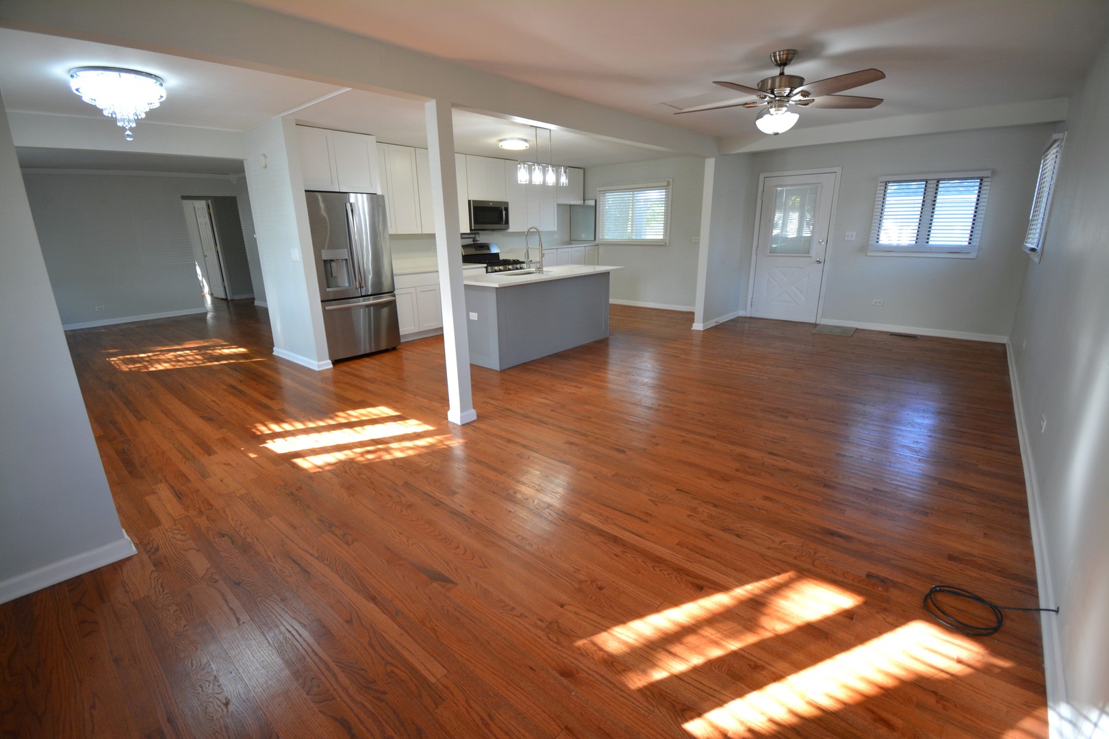 Hoffman Estates, IL 60169