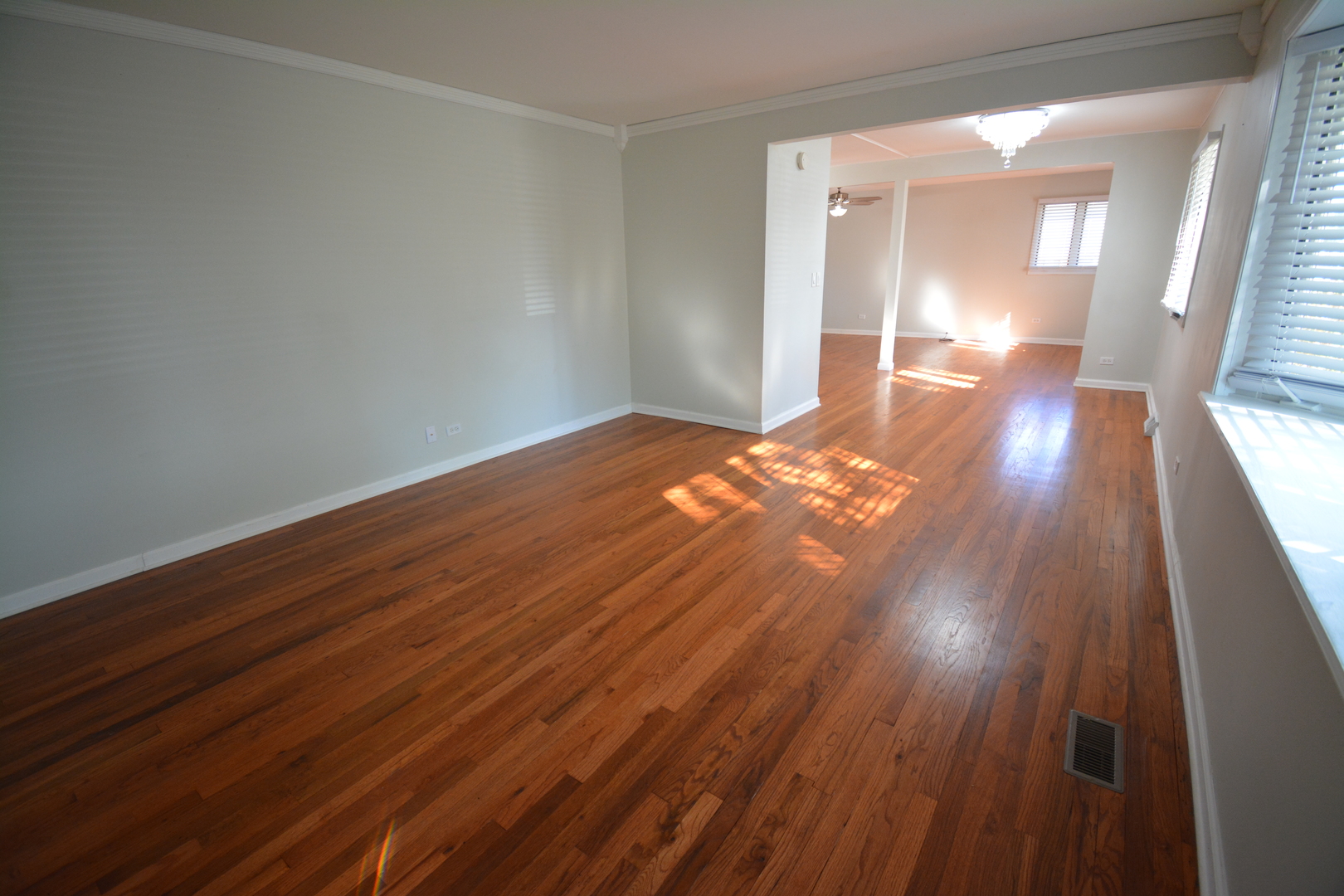 Hoffman Estates, IL 60169