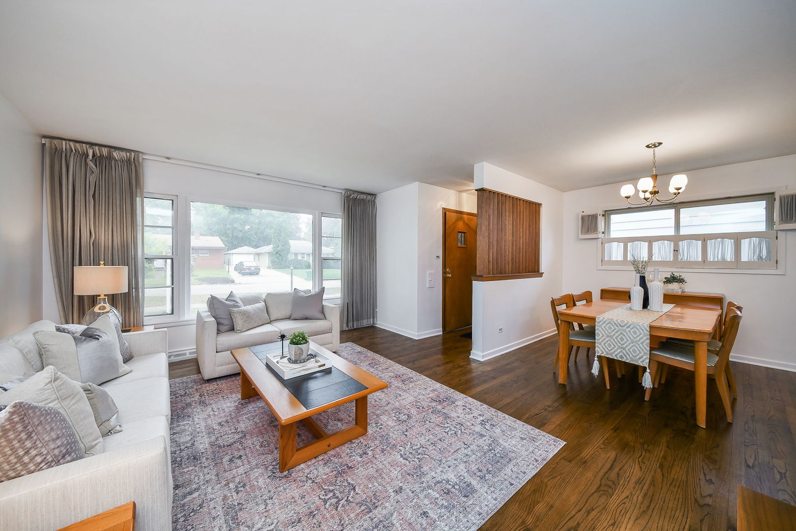 220 N Martha Street, Lombard, IL 60148