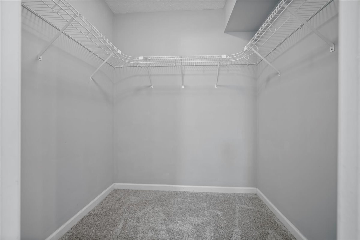 1925 Marina Drive, Normal, IL 61761