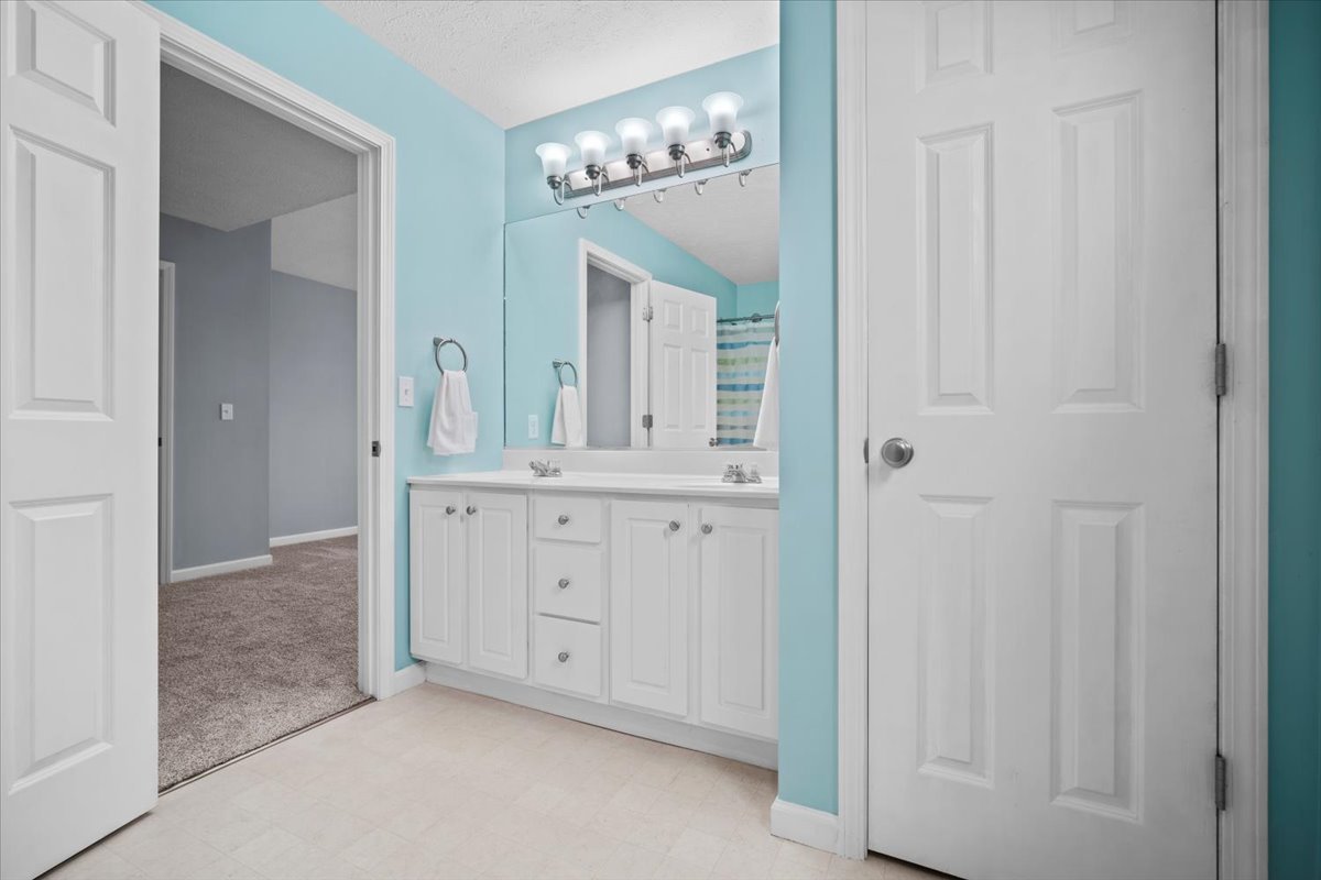 1925 Marina Drive, Normal, IL 61761