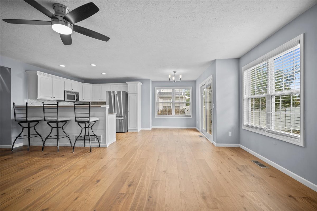 1925 Marina Drive, Normal, IL 61761