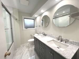 556 N BARTON Avenue #2, Evanston, IL 60202
