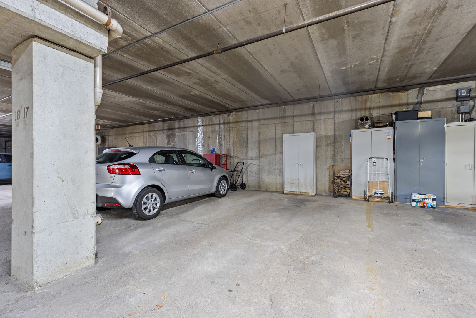 917 Vose Drive #304, Gurnee, IL 60031