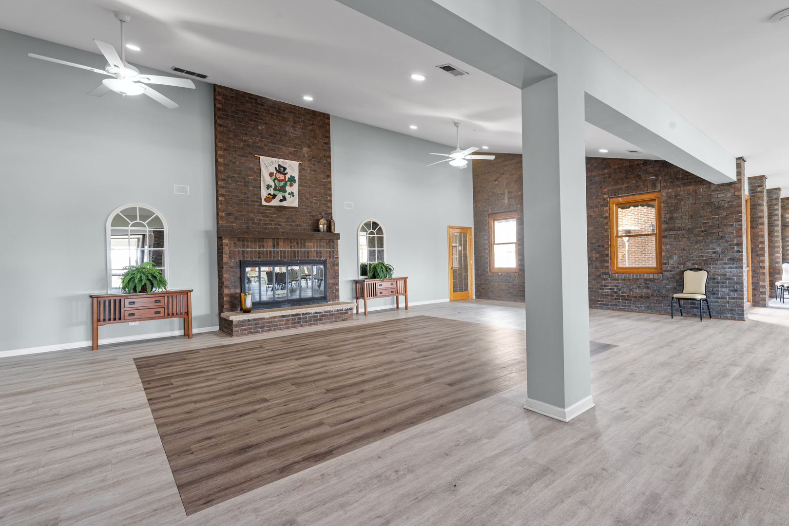 917 Vose Drive #304, Gurnee, IL 60031