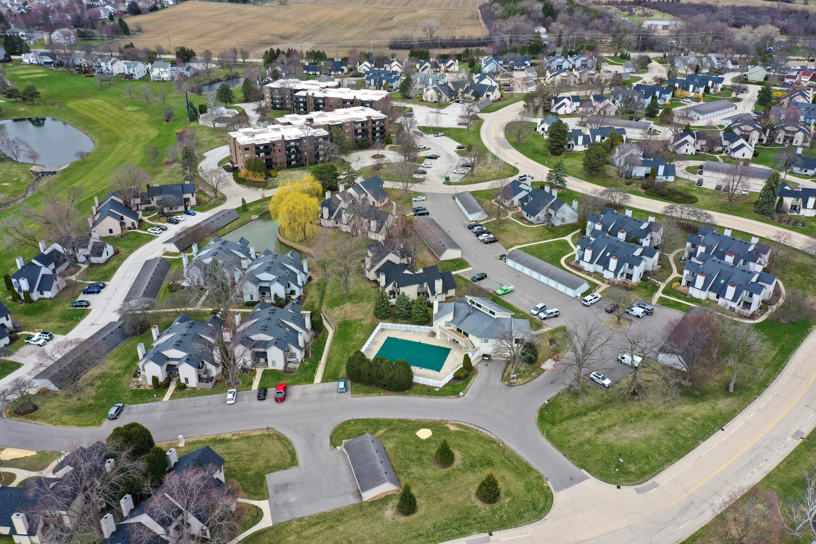 917 Vose Drive #304, Gurnee, IL 60031