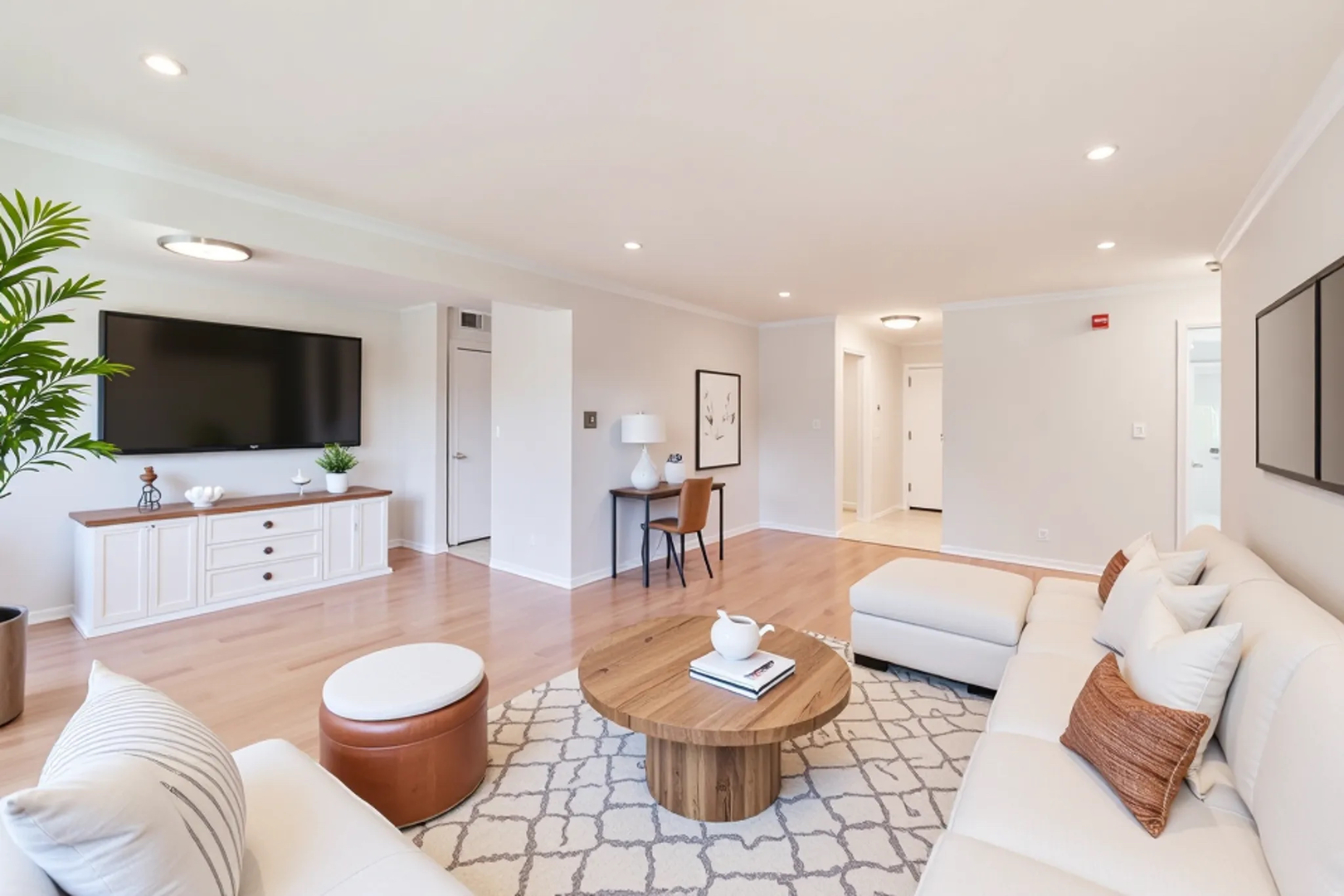 121 S Vail Avenue #403, Arlington Heights, IL 60005