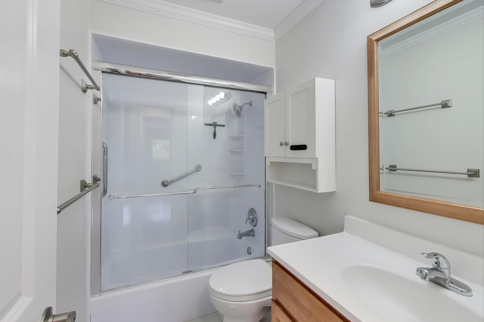 121 S Vail Avenue #403, Arlington Heights, IL 60005