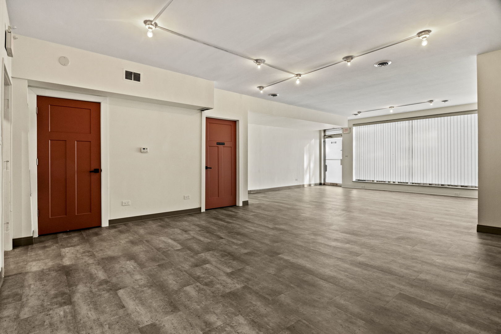 5110 W Fullerton Avenue, Chicago, IL 60639