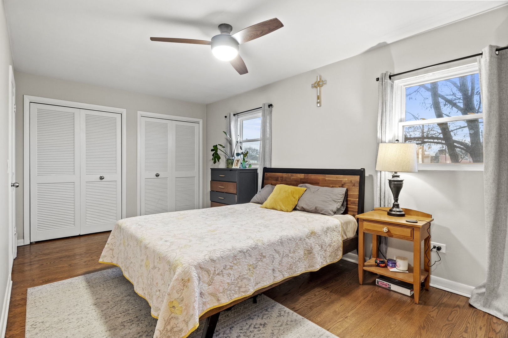 5110 W Fullerton Avenue, Chicago, IL 60639