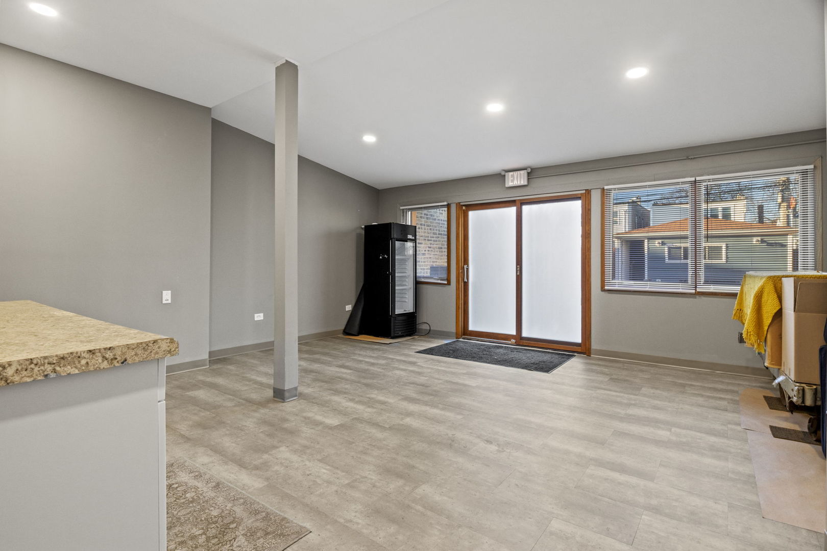 5110 W Fullerton Avenue, Chicago, IL 60639