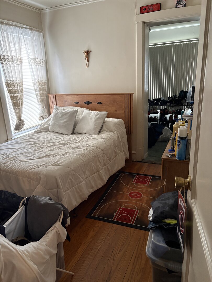 3523 N Whipple Street, Chicago, IL 60618