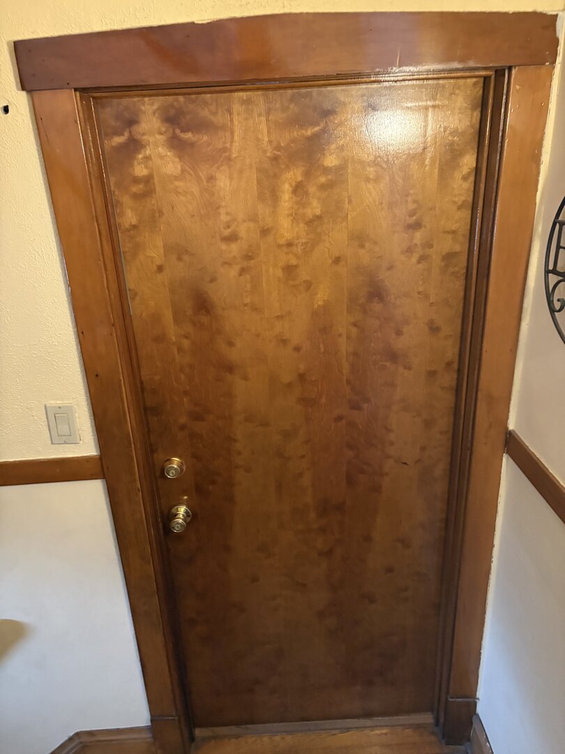 3523 N Whipple Street, Chicago, IL 60618