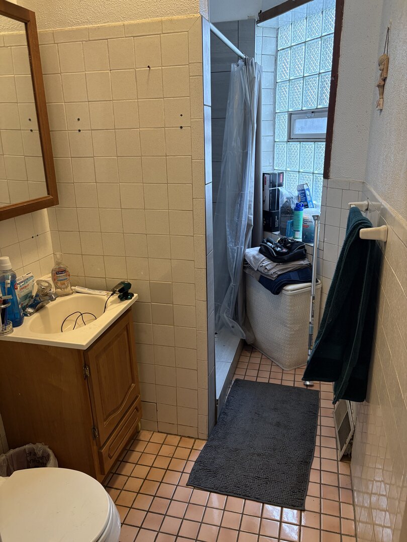 3523 N Whipple Street, Chicago, IL 60618