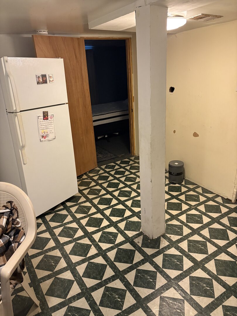 3523 N Whipple Street, Chicago, IL 60618