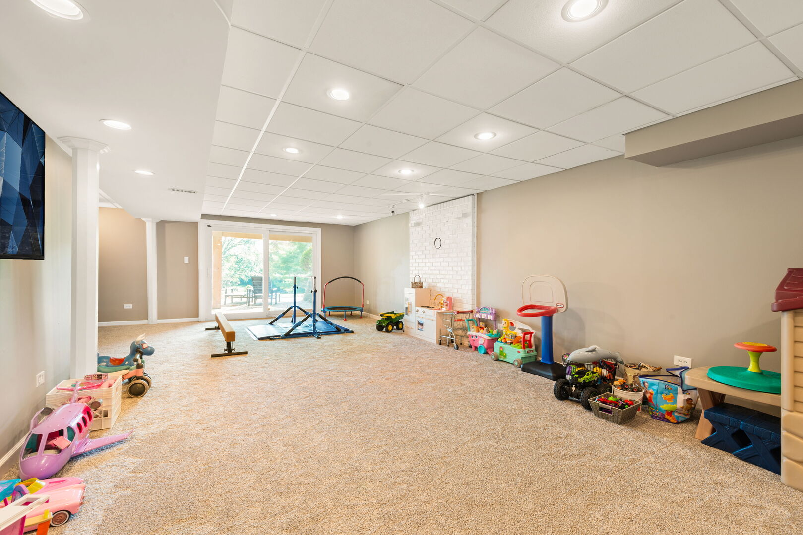 430 Westminster Drive, Burr Ridge, IL 60527