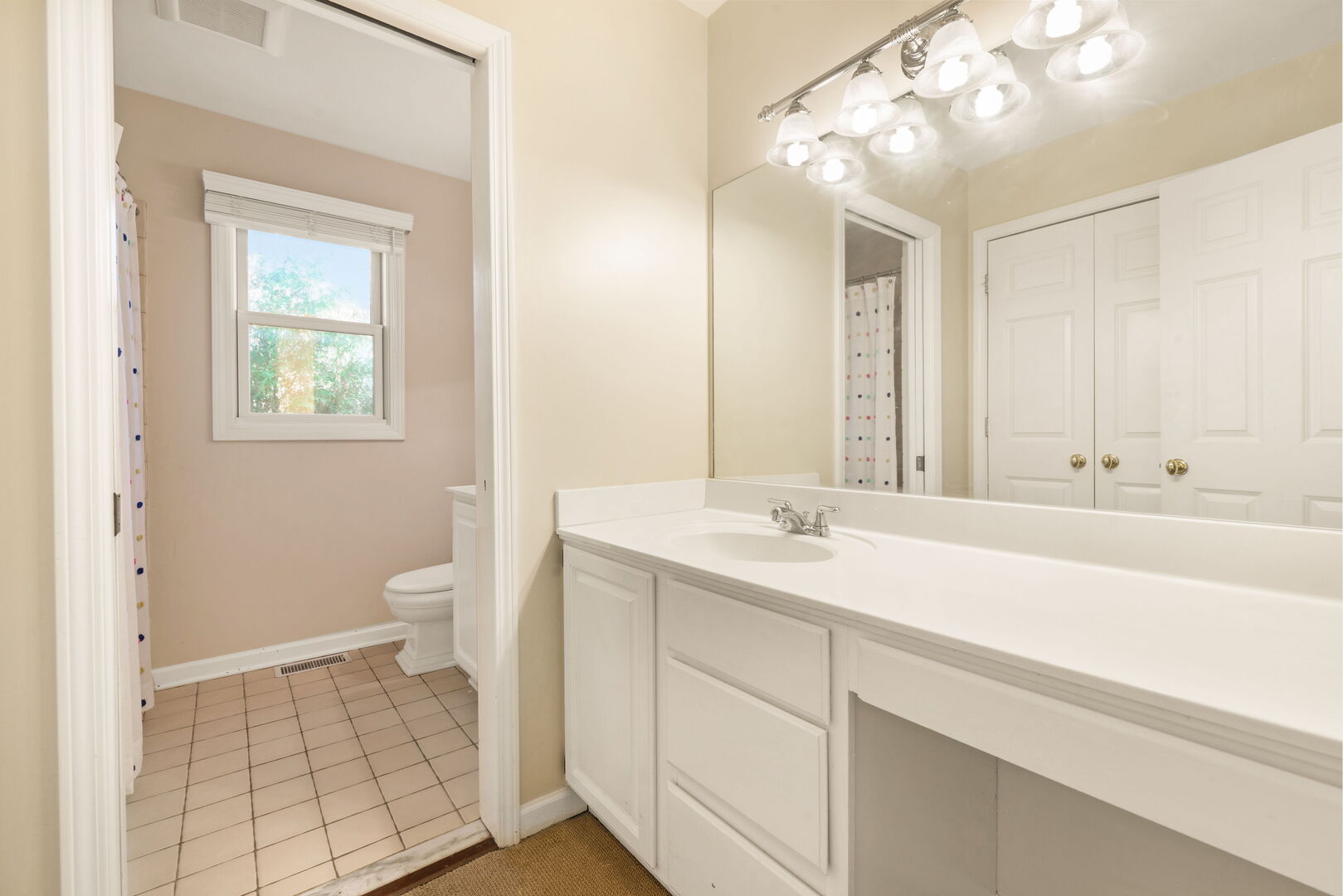 430 Westminster Drive, Burr Ridge, IL 60527