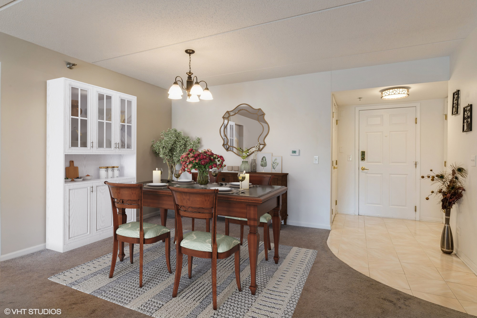 7011 W Touhy Avenue #206, Niles, IL 60714