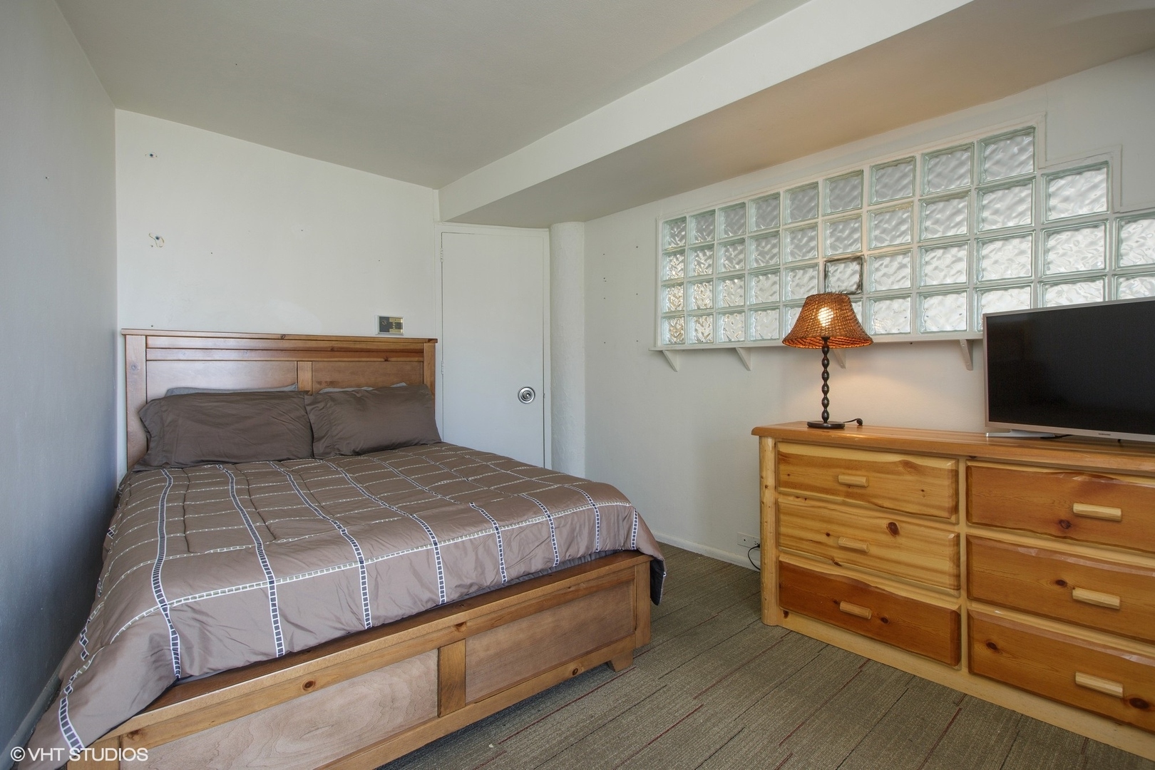 300 N State Street #3228, Chicago, IL 60654