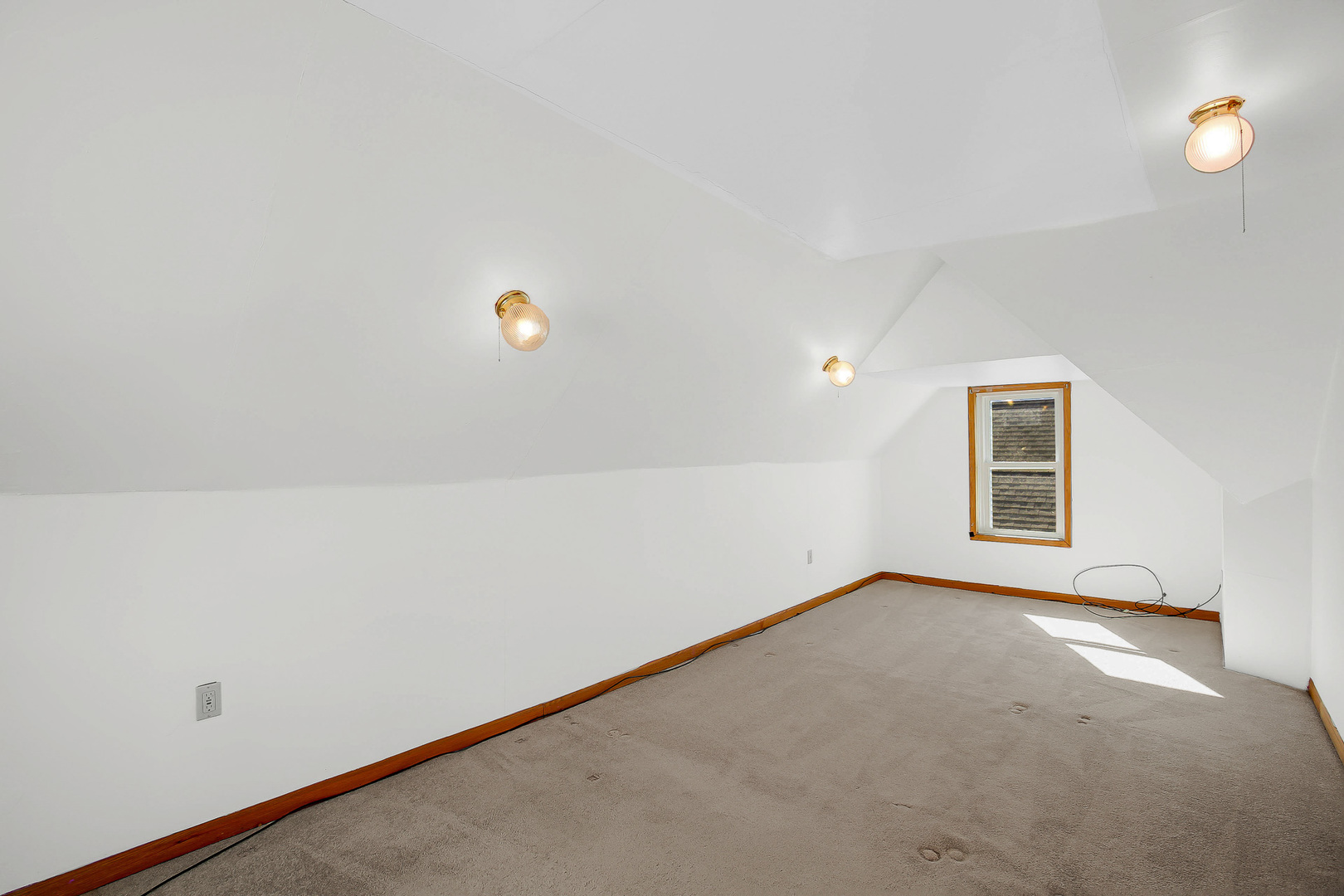 10922 S AVENUE B, Chicago, IL 60617