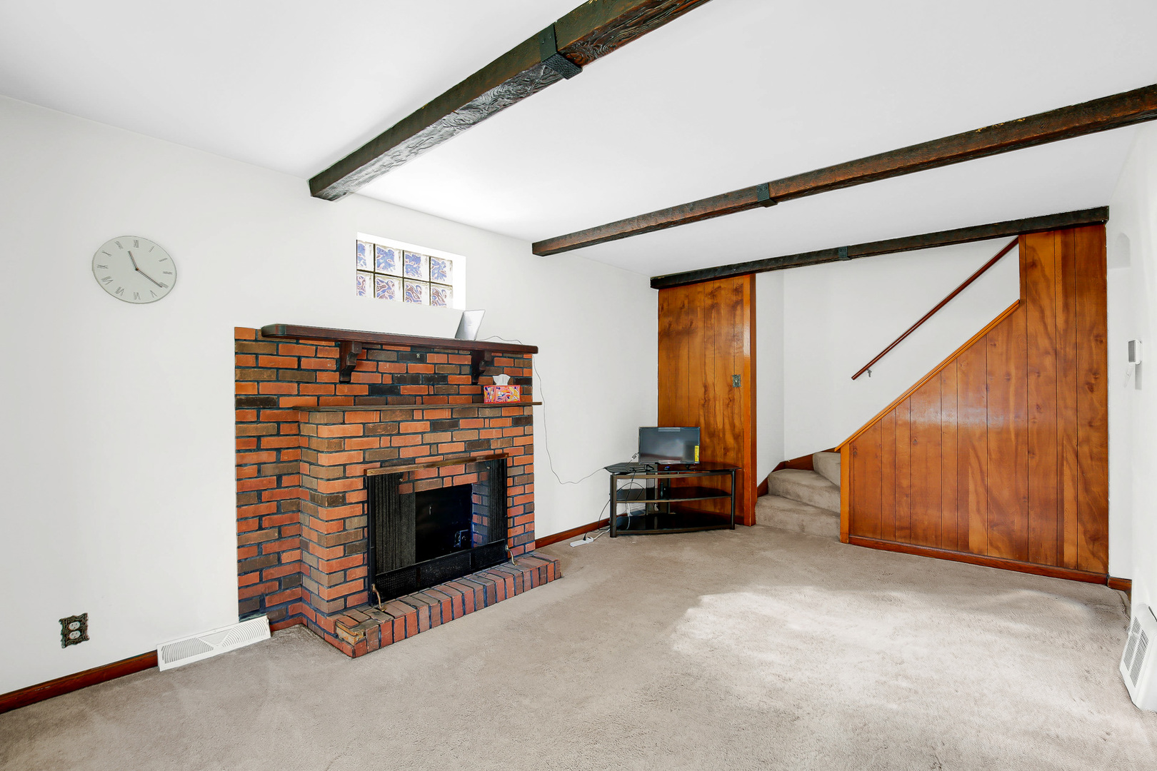10922 S AVENUE B, Chicago, IL 60617