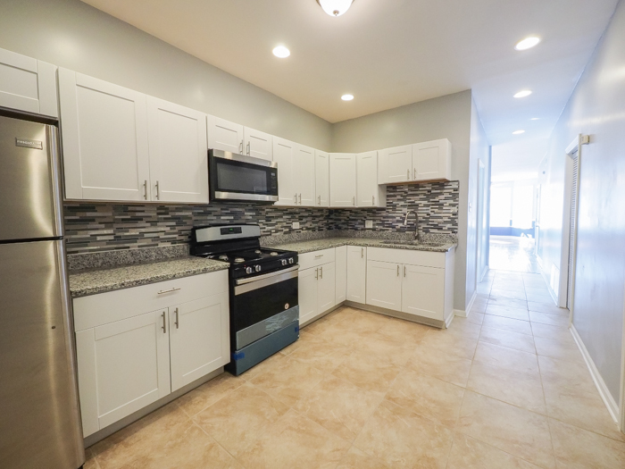 6849 S Green Street, Chicago, IL 60621