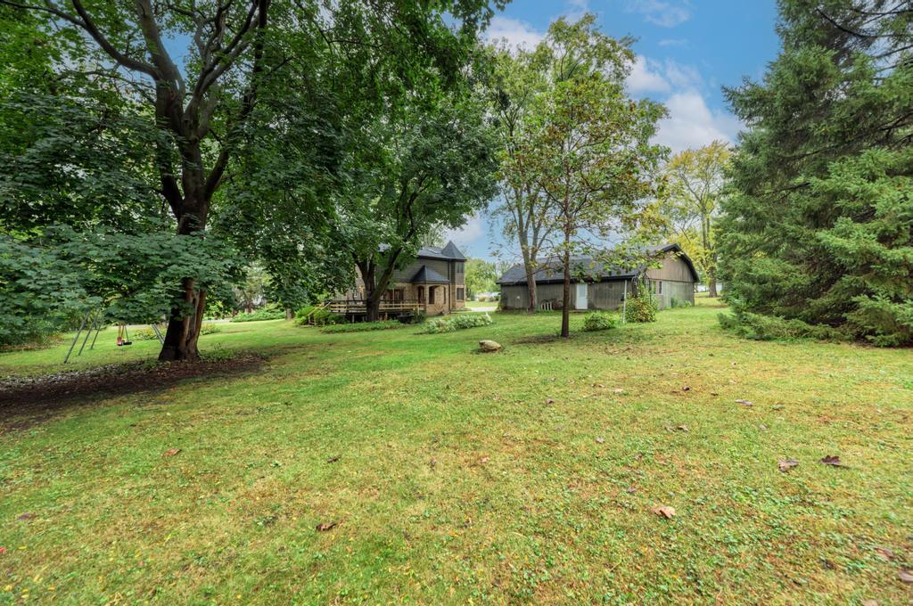 6N331 Keeney Road, Keeneyville, IL 60172