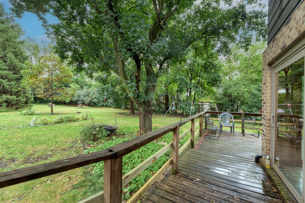 6N331 Keeney Road, Keeneyville, IL 60172