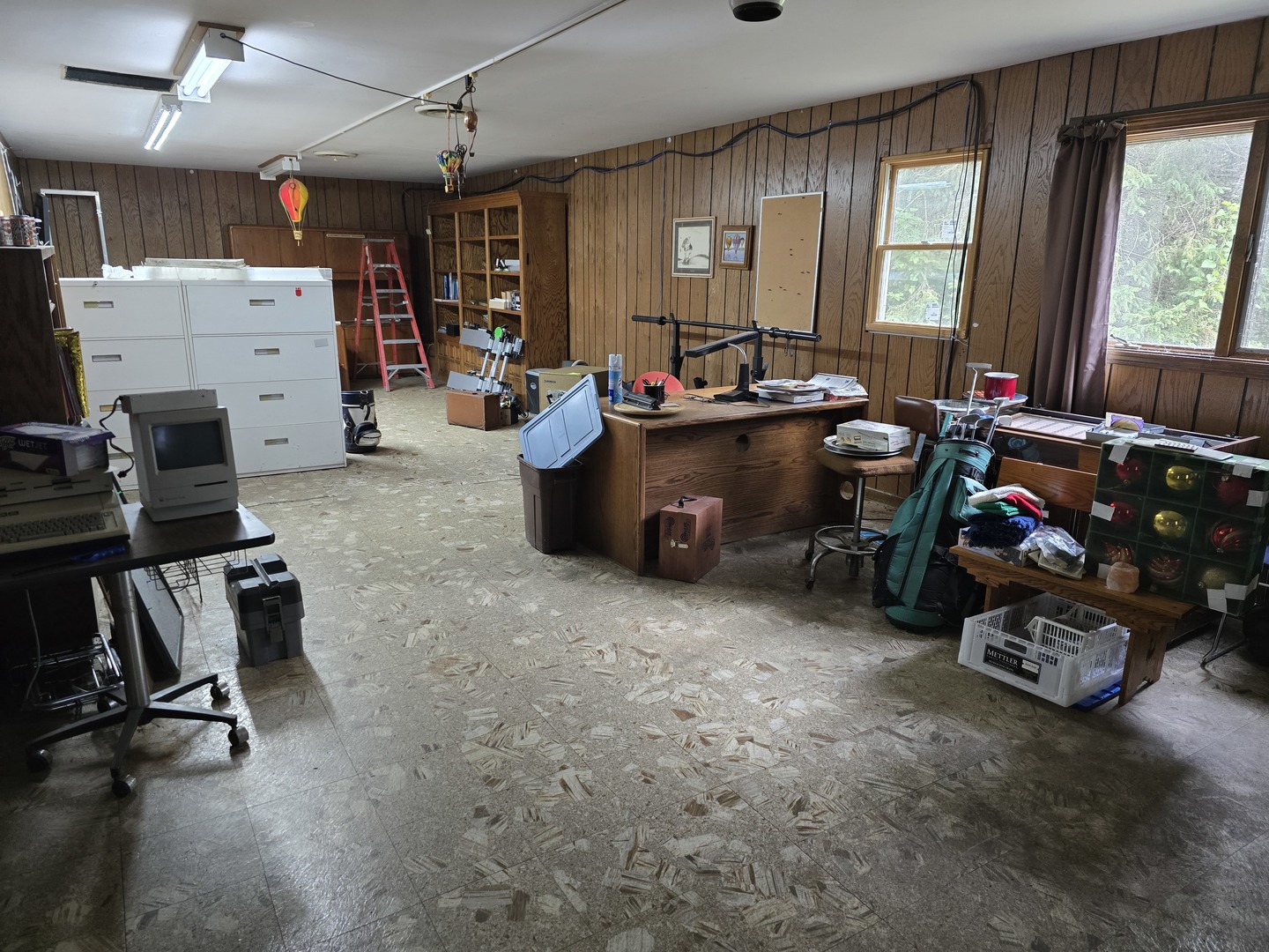 6N331 Keeney Road, Keeneyville, IL 60172