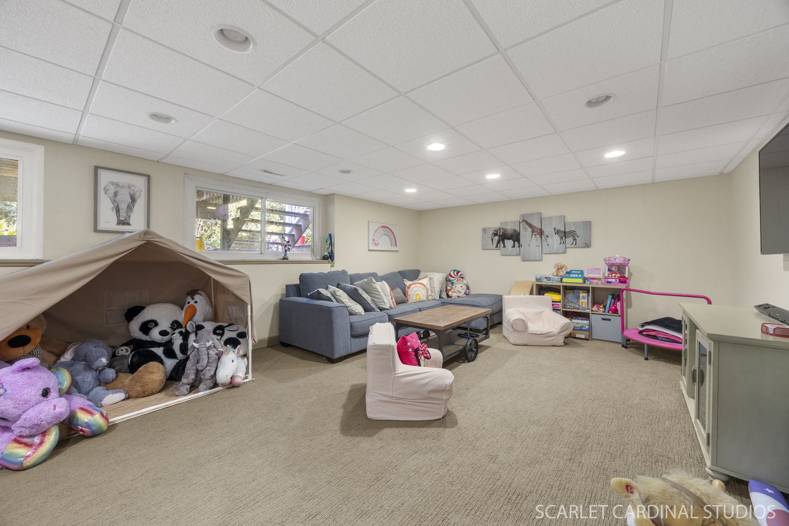 25W773 Sunnyridge Court, Wheaton, IL 60189