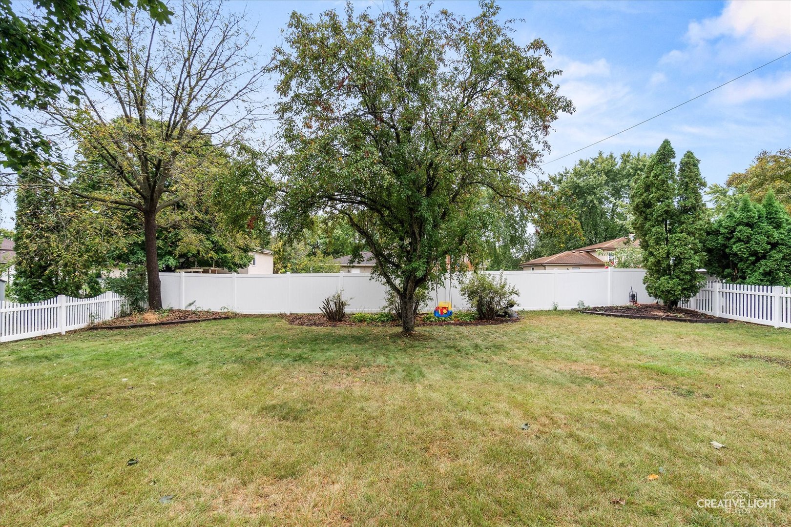 773 Michigan Avenue, South Elgin, IL 60177