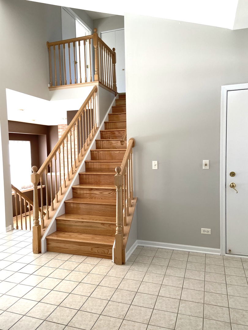 11717 S Derby Lane, Plainfield, IL 60585