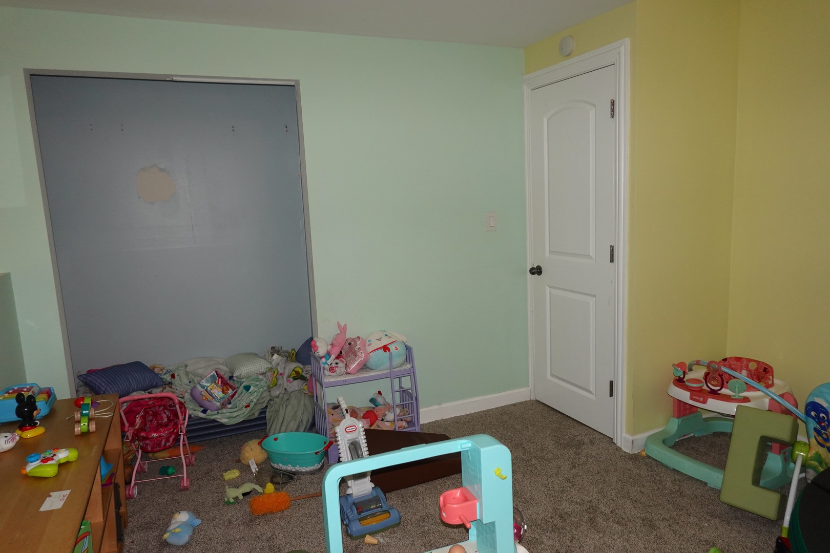 505 Woodmoor Drive, Round Lake Beach, IL 60073