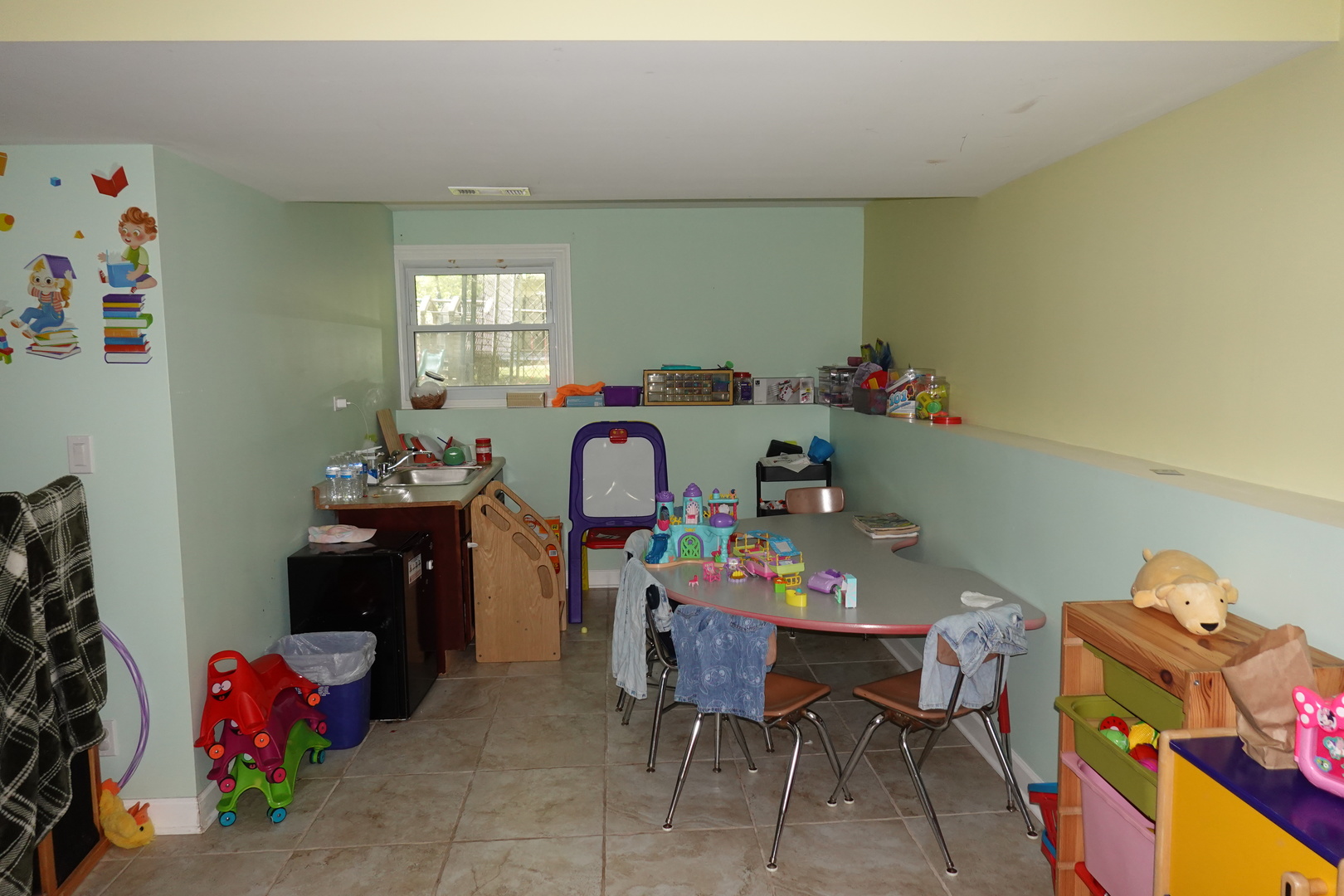 505 Woodmoor Drive, Round Lake Beach, IL 60073