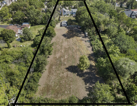 2N584 S Ardmore Avenue, Villa Park, IL 60181