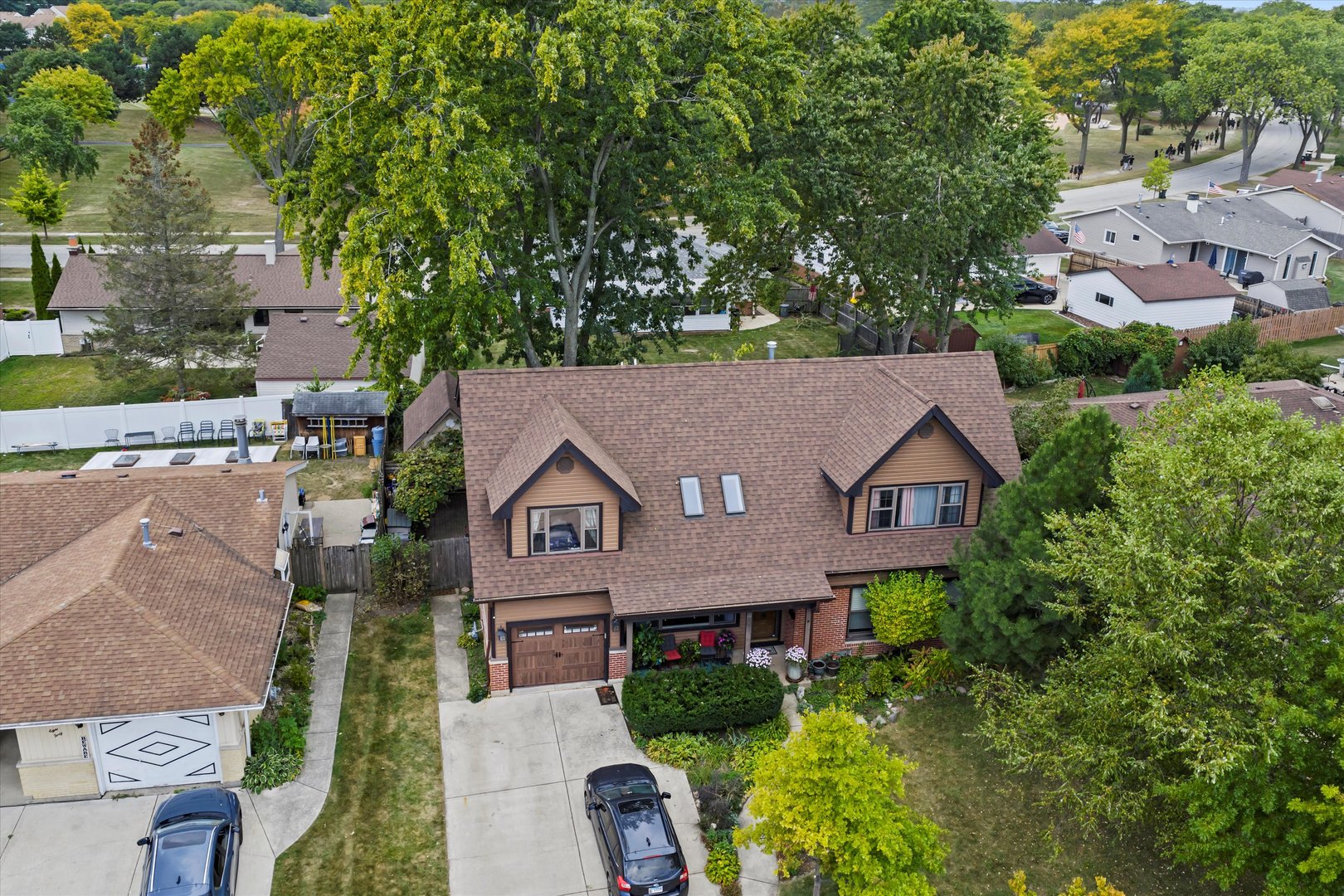 836 Bonita Avenue, Elk Grove Village, IL 60007
