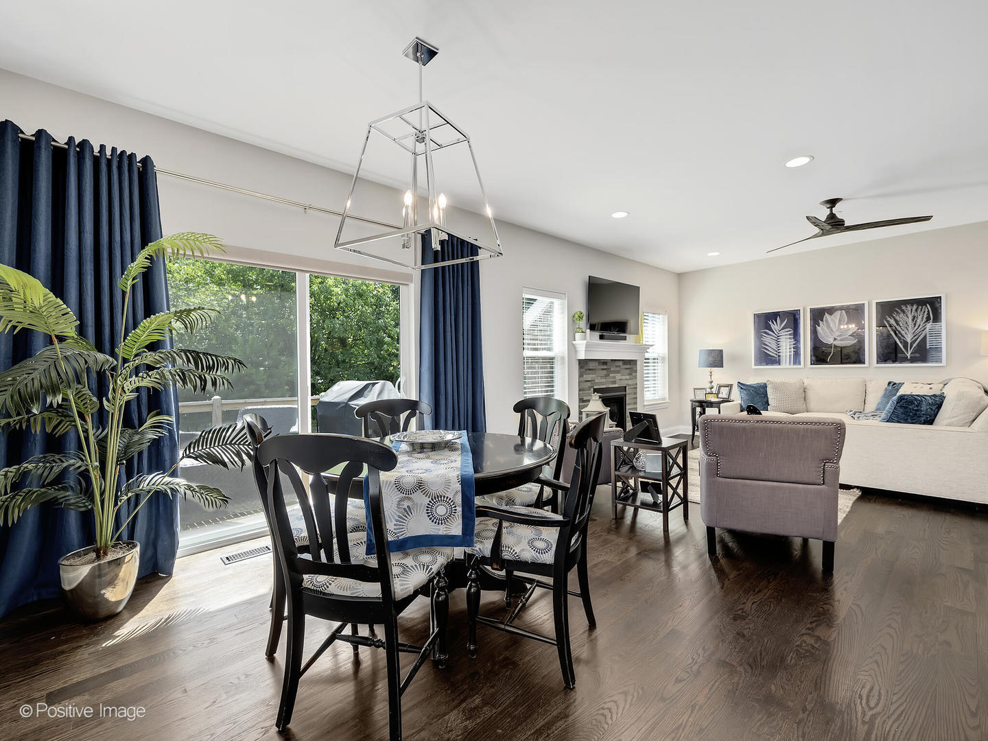 651 Bourbon Circle, Naperville, IL 60565