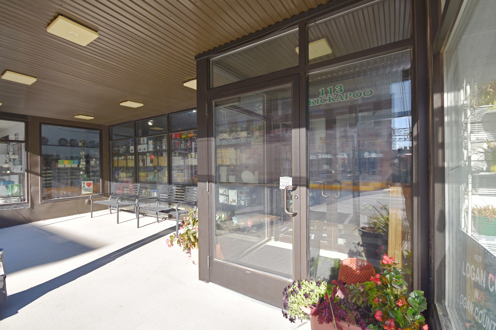 113 N Kickapoo Street, Lincoln, IL 62656