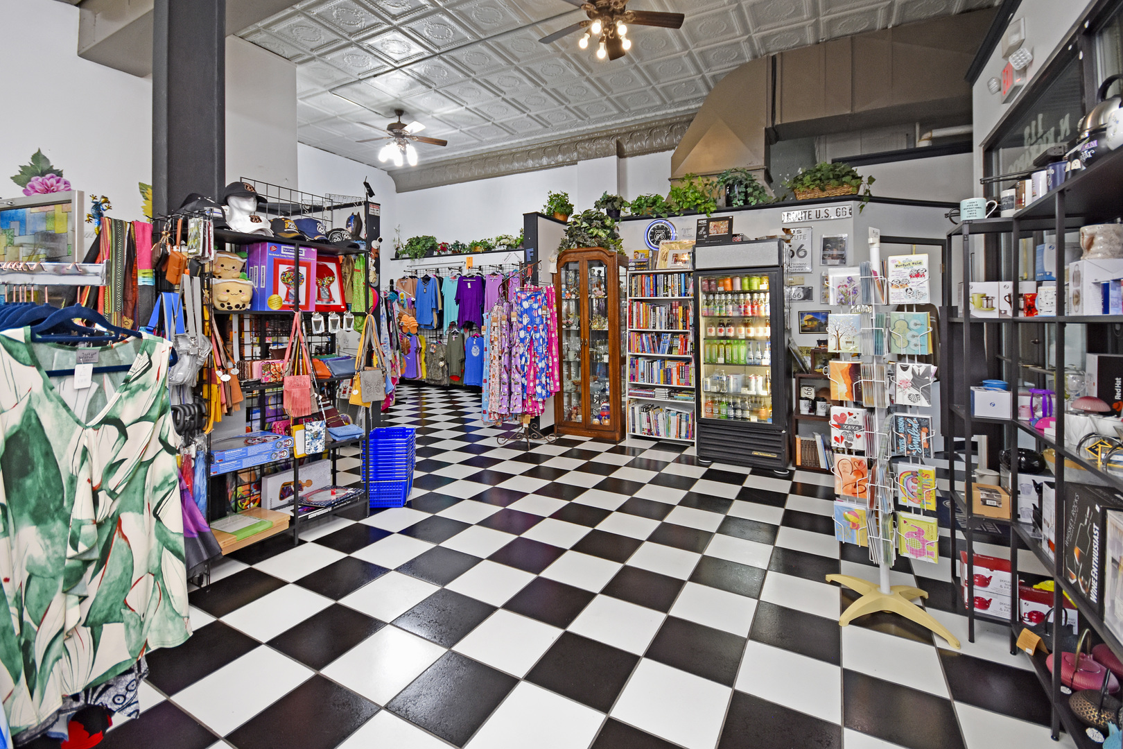 113 N Kickapoo Street, Lincoln, IL 62656