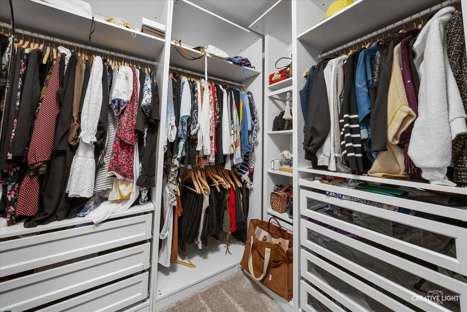 16131 S Lake View Road, Plainfield, IL 60586