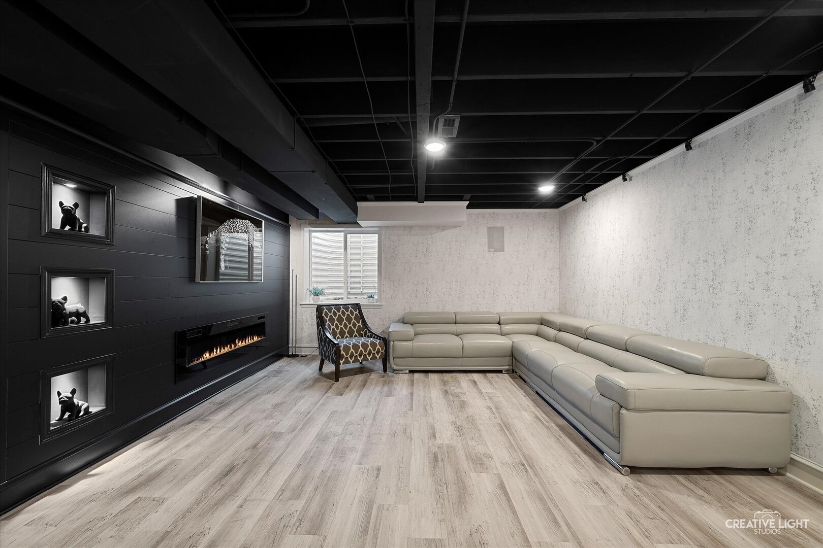 16131 S Lake View Road, Plainfield, IL 60586