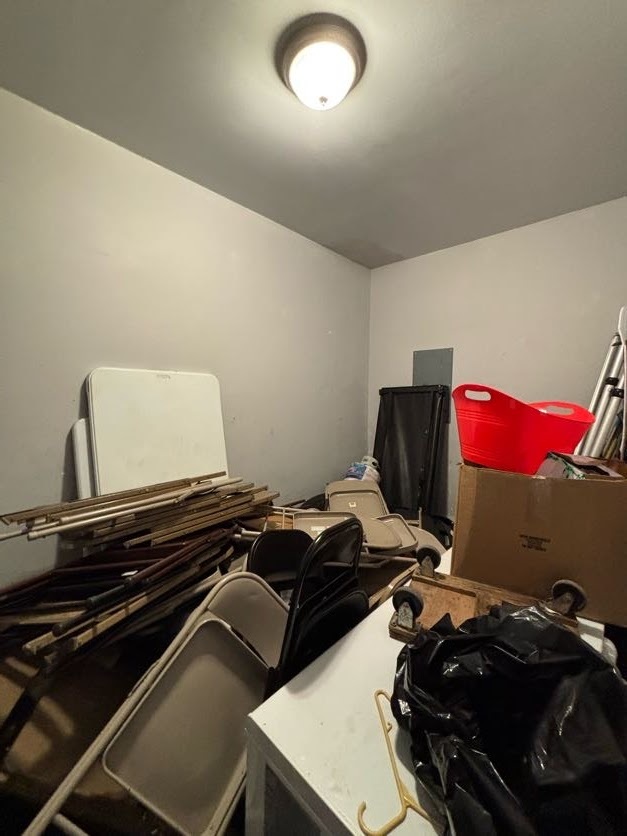 5523 W Chicago Avenue, Chicago, IL 60651