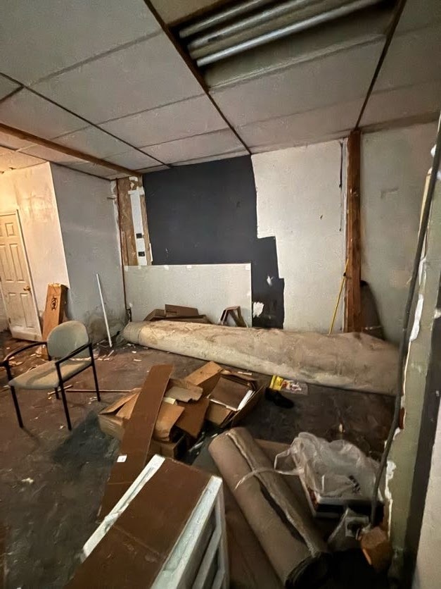 5523 W Chicago Avenue, Chicago, IL 60651