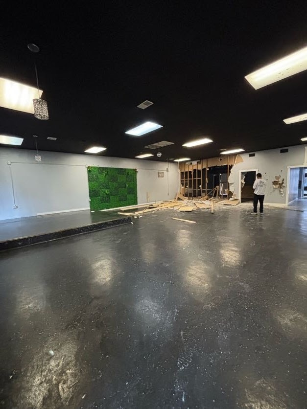 5523 W Chicago Avenue, Chicago, IL 60651