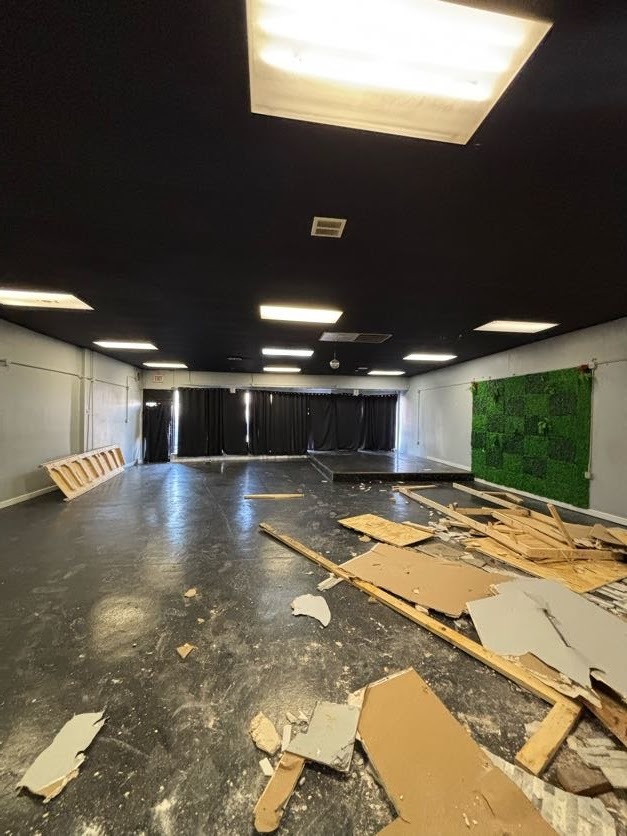 5523 W Chicago Avenue, Chicago, IL 60651